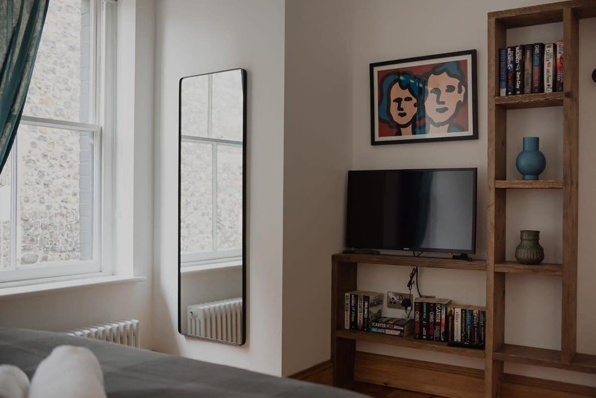 Spacious Norwich Lanes Apartment With Roof Terrace Eksteriør billede